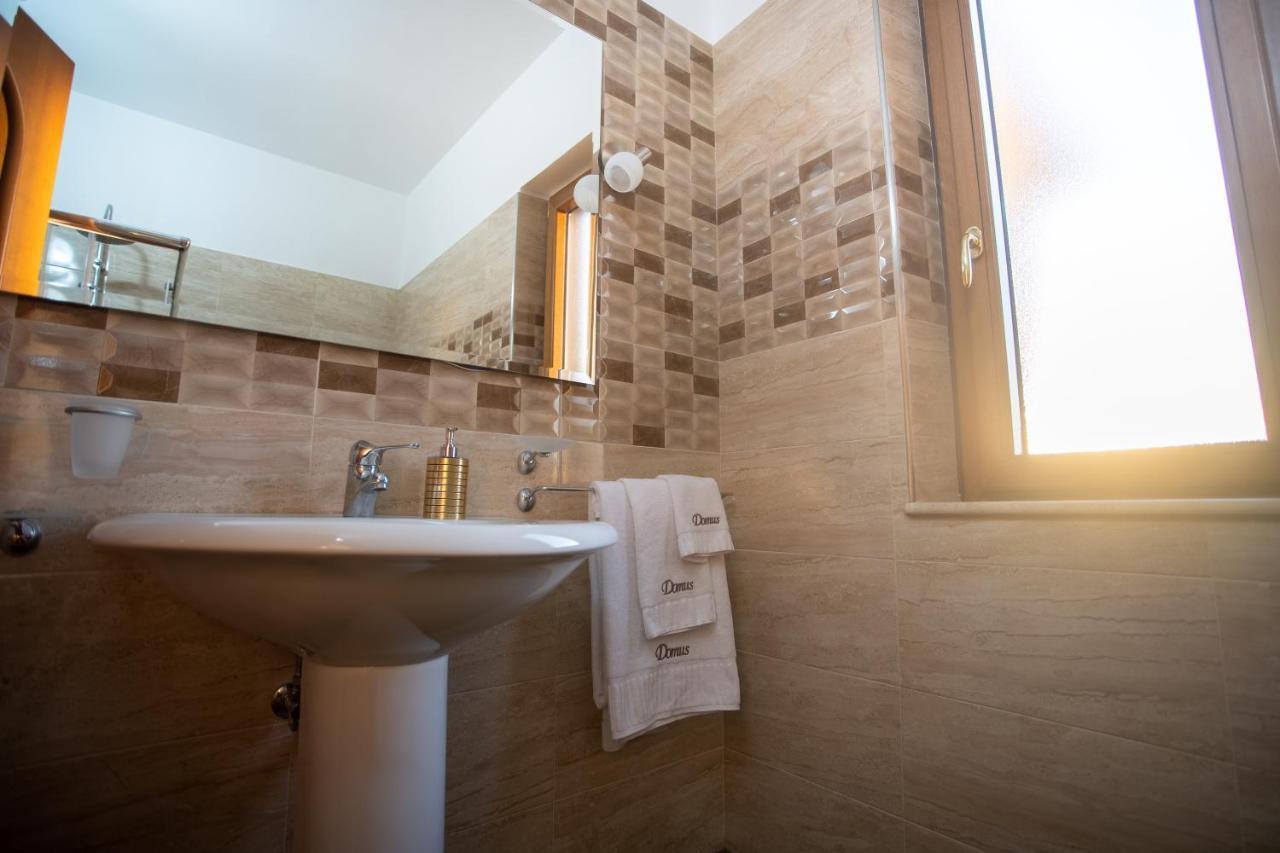 Bb Domus Catanzaro Bed & Breakfast Exterior photo
