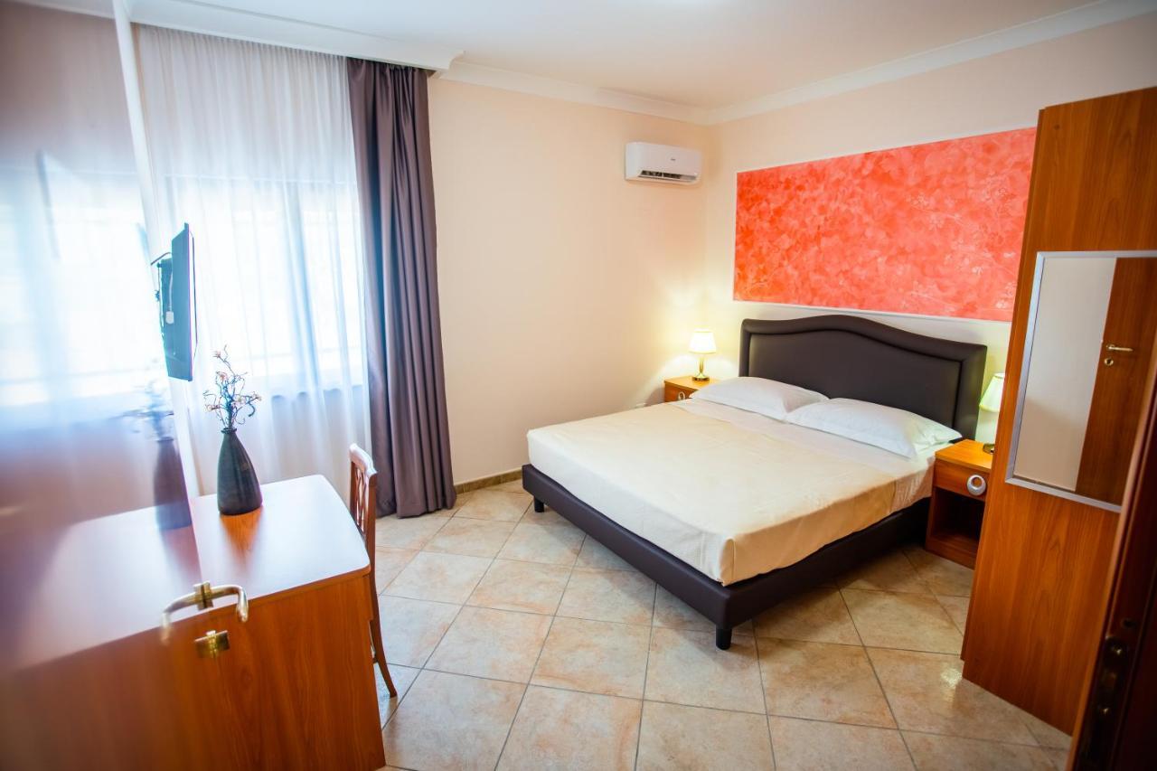 Bb Domus Catanzaro Bed & Breakfast Exterior photo