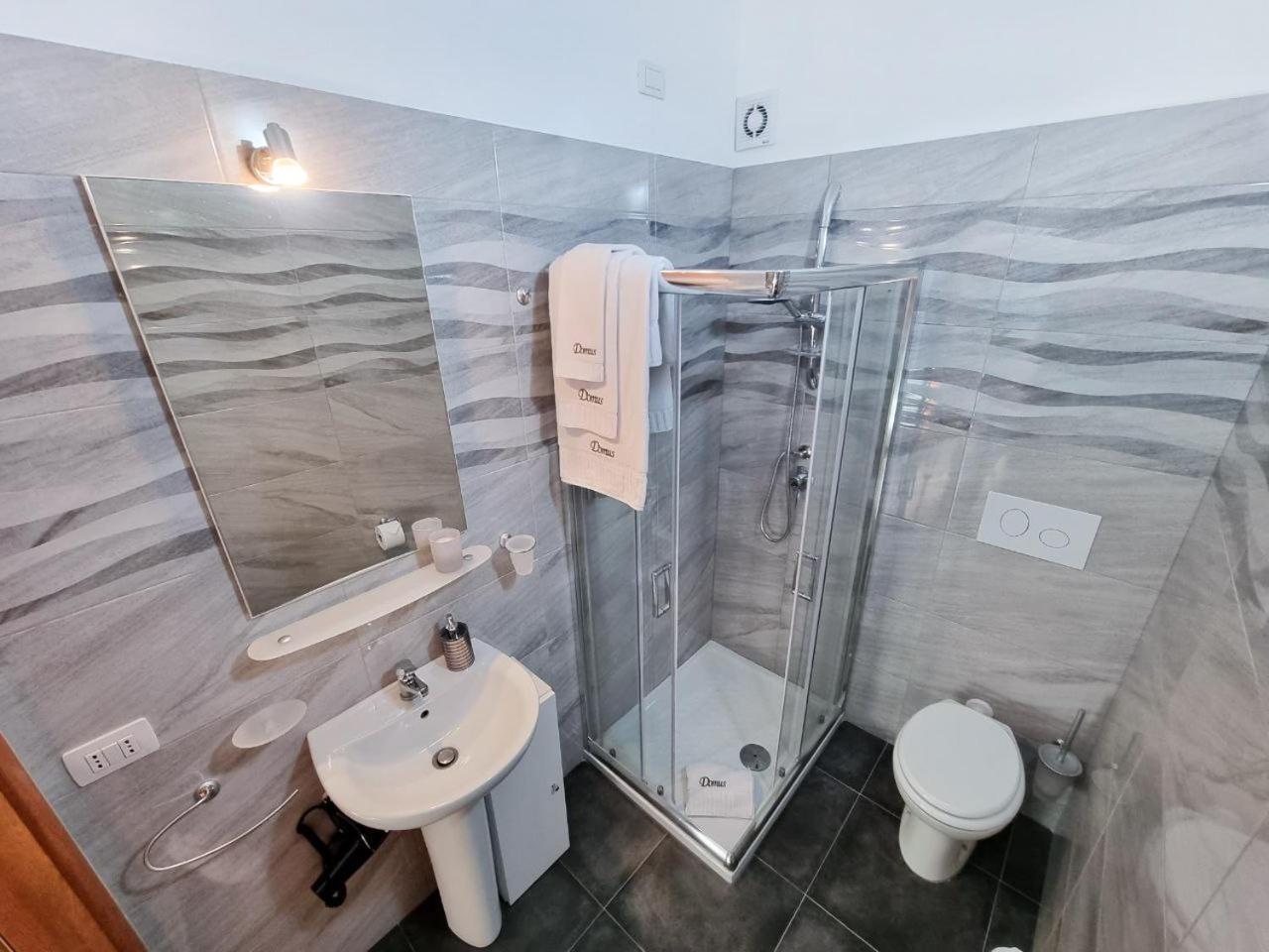 Bb Domus Catanzaro Bed & Breakfast Room photo